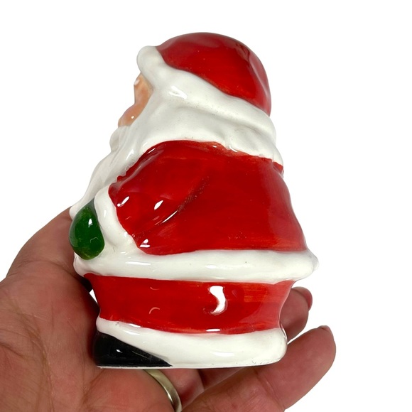 Vintage ceramic Santa salt & pepper shakers - Picture 7 of 14